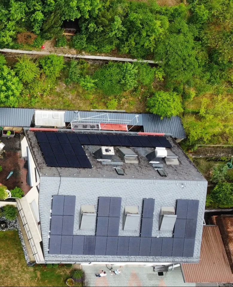 PV auf Schieferdach